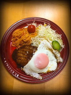 ���E�N���[�[2023�N���ܗ\��J�����_�[